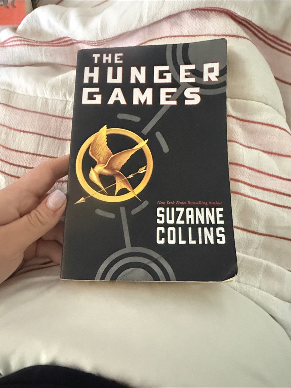 The Hunger Games - Black & Gold Paperback